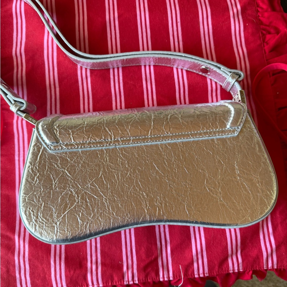JW PEI Shoulder Bag Silver Metallic - Picture 4 of 7